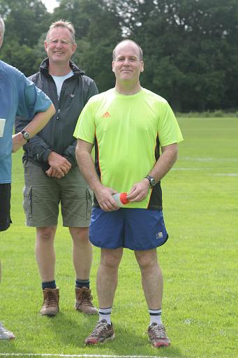 img_5642.jpg - A round of applause for Rob for his 50th finish